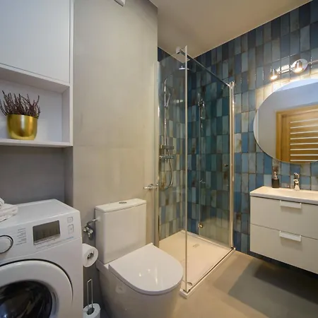 Maya's Flats 103 - Brzezno Plaza Lägenhet