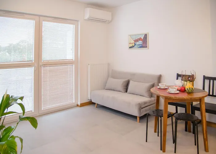 Maya's Flats & 103 - Brzezno Plaza