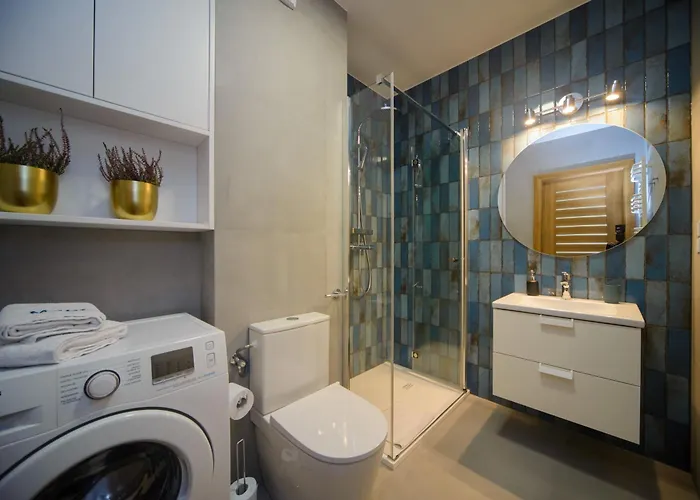 Maya's Flats & 103 - Brzezno Plaza Apartman